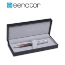 Pluma o bolígrafo de madera y metal con...